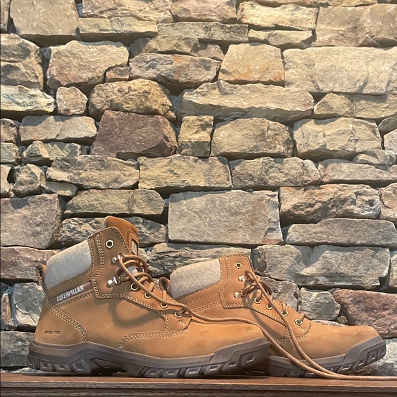 Caterpillar Women's Brown Leather Boots - Picture 1 of 7